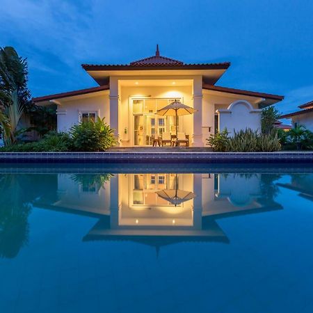 Villa Bougainvillea HHQ Zewnętrze zdjęcie