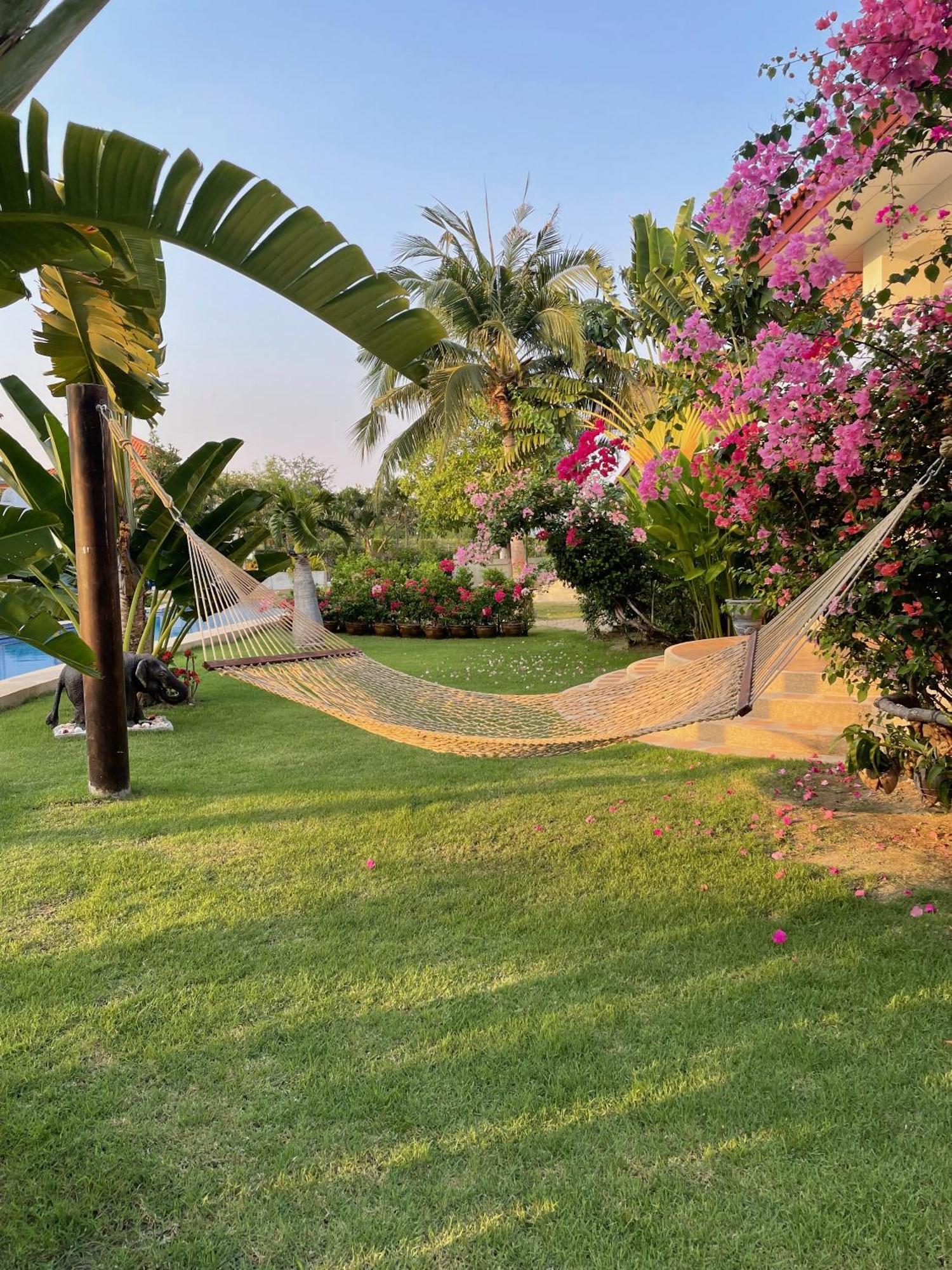 Villa Bougainvillea HHQ Zewnętrze zdjęcie